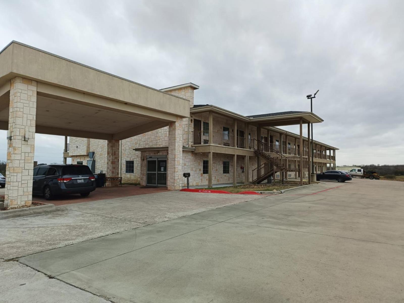Westwood Inn By Oyo Gonzales Tx Exterior foto